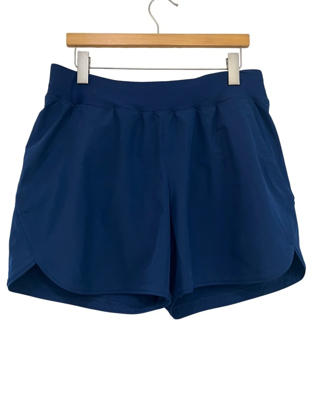 Lands’ End Navy Blue Quick Dry Athletic Shorts Size 12